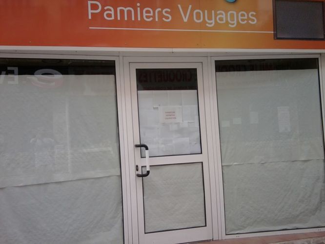 pamiers  commerce vide