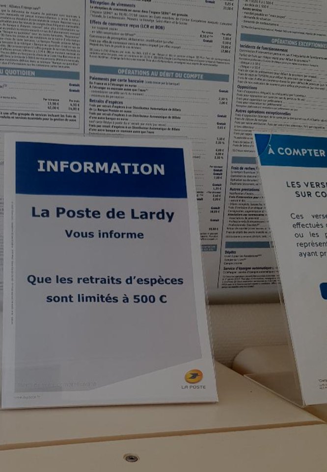 banque postale de lardy